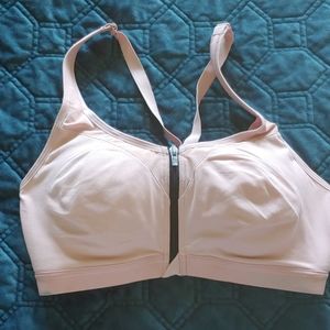 Victoria's Secret 34D knockout sports bra 34D